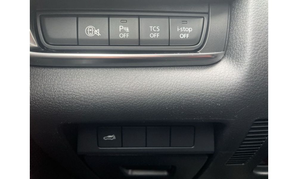 332369