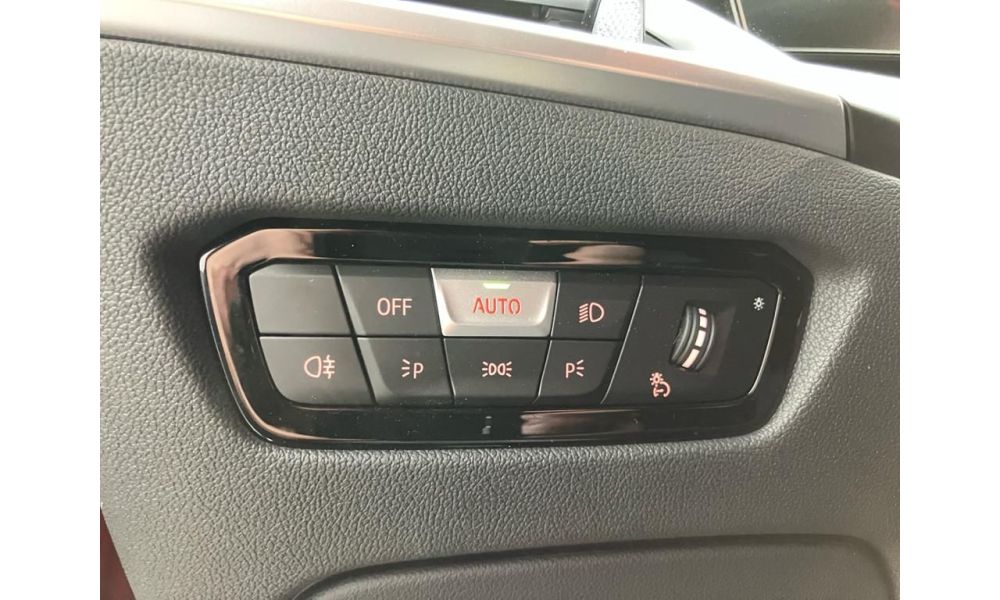 93427
