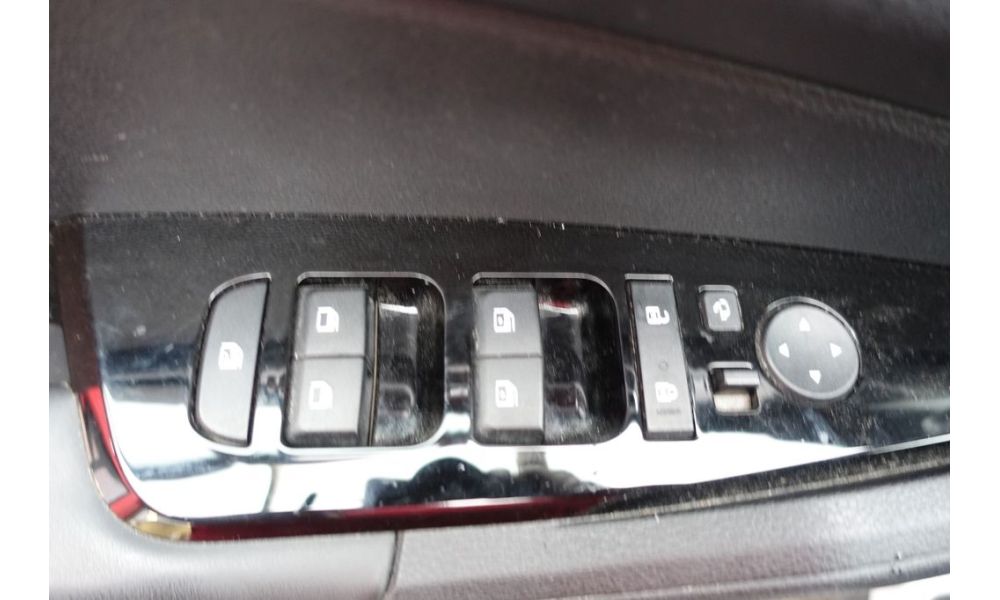658642