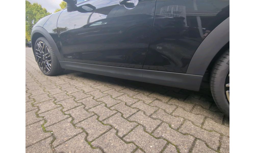 670698