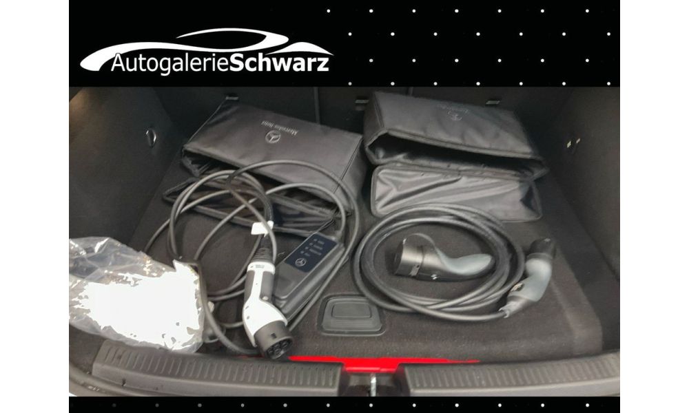 449381