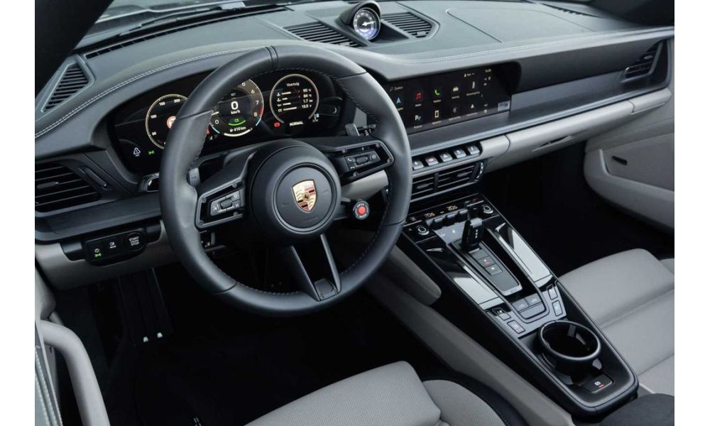 918712