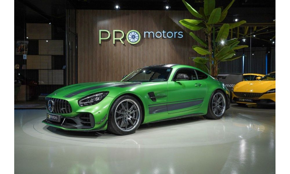 918656