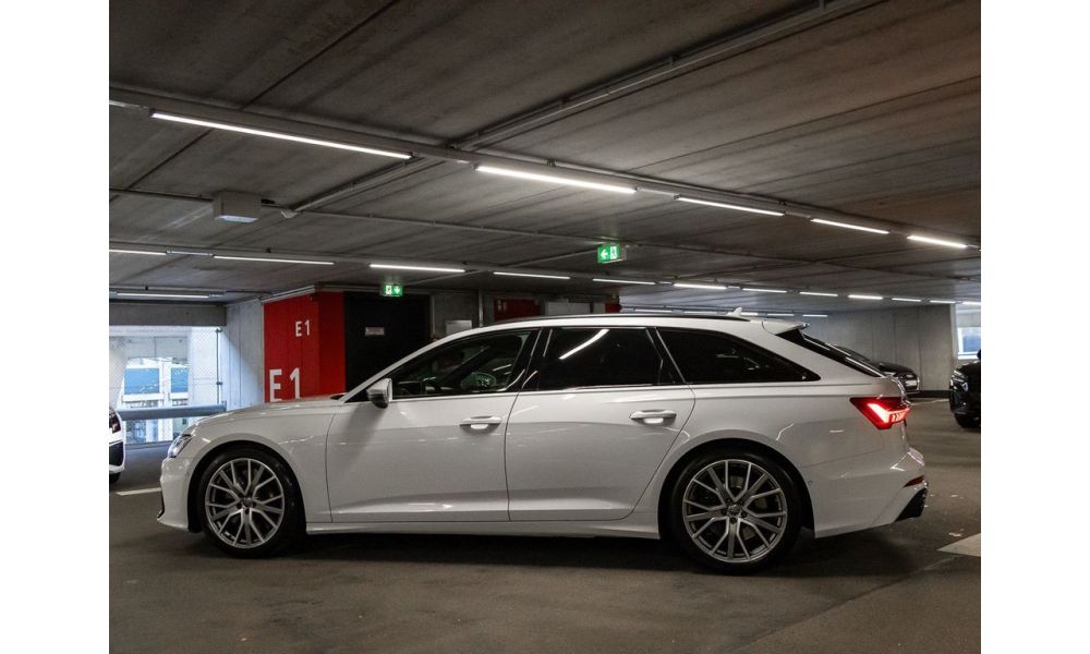 561209