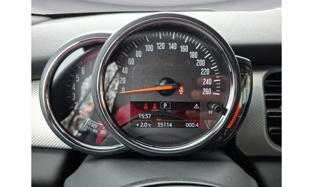 985676