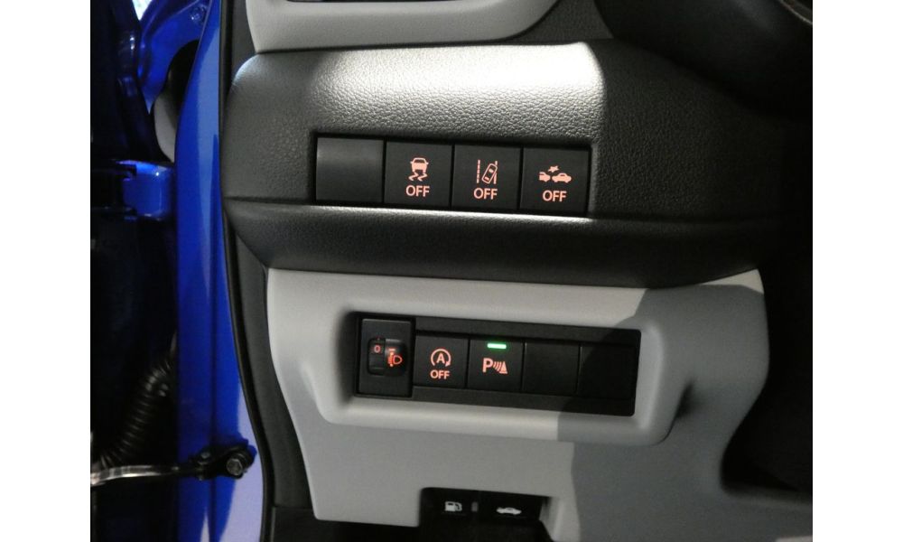 966568
