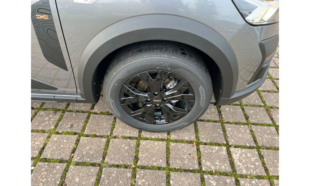 399363