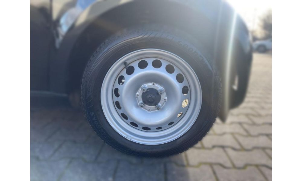 647016