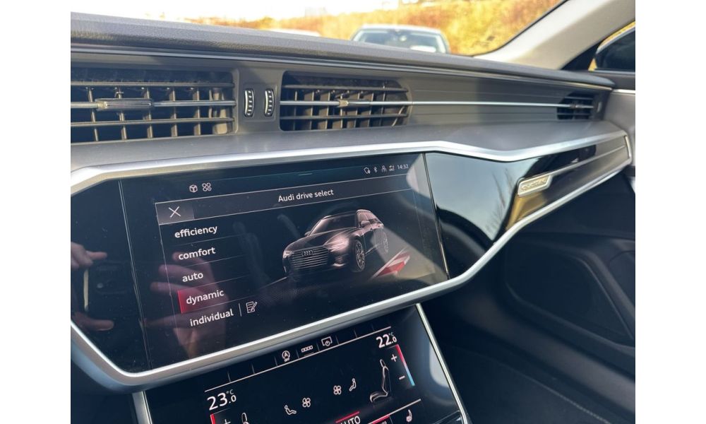 307524