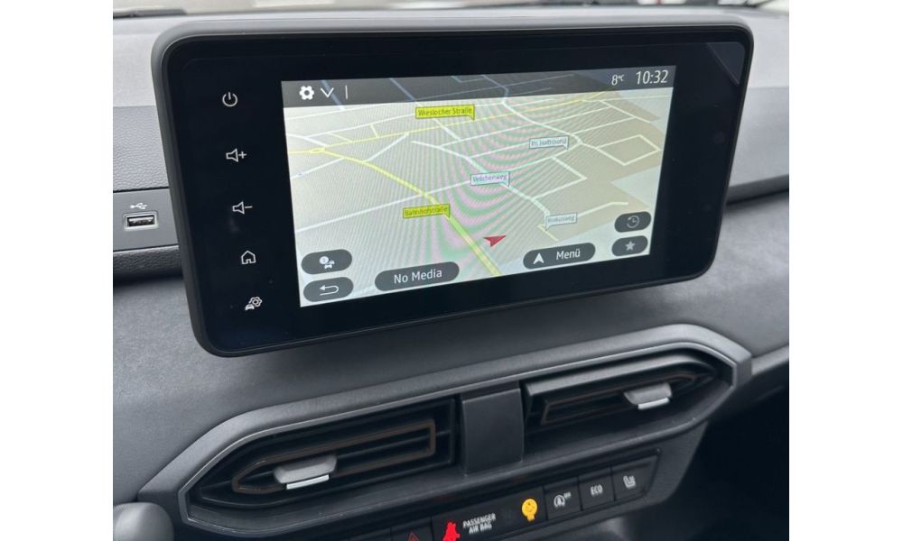 998668