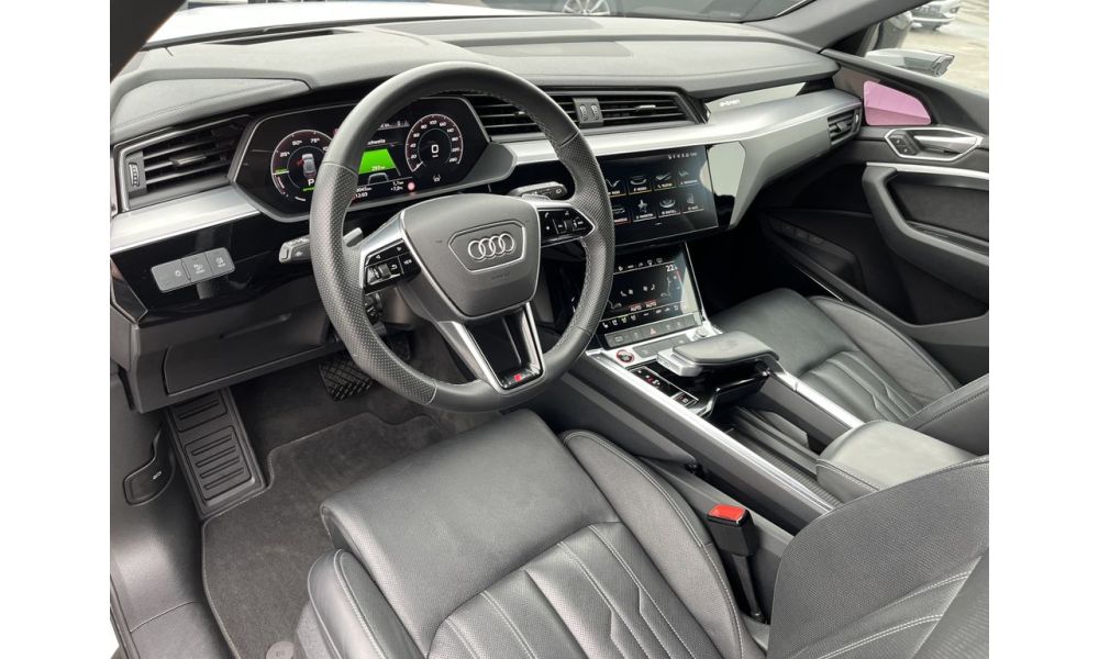 749111