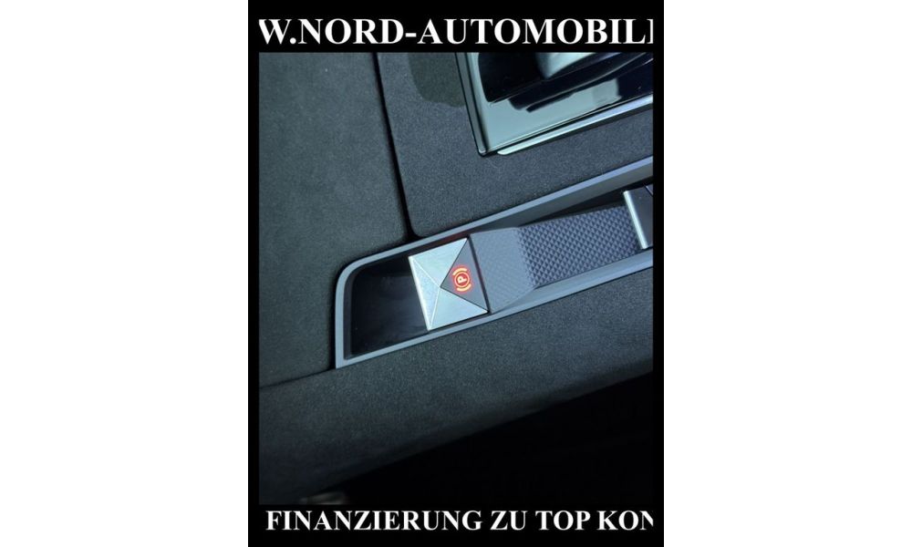 918251