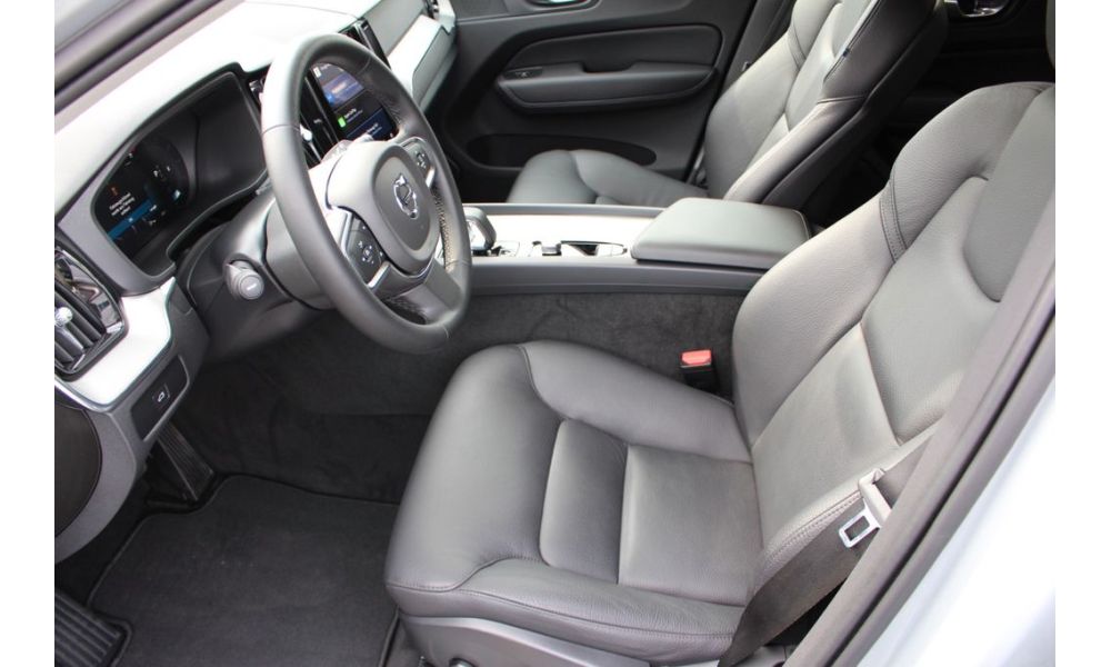 81810