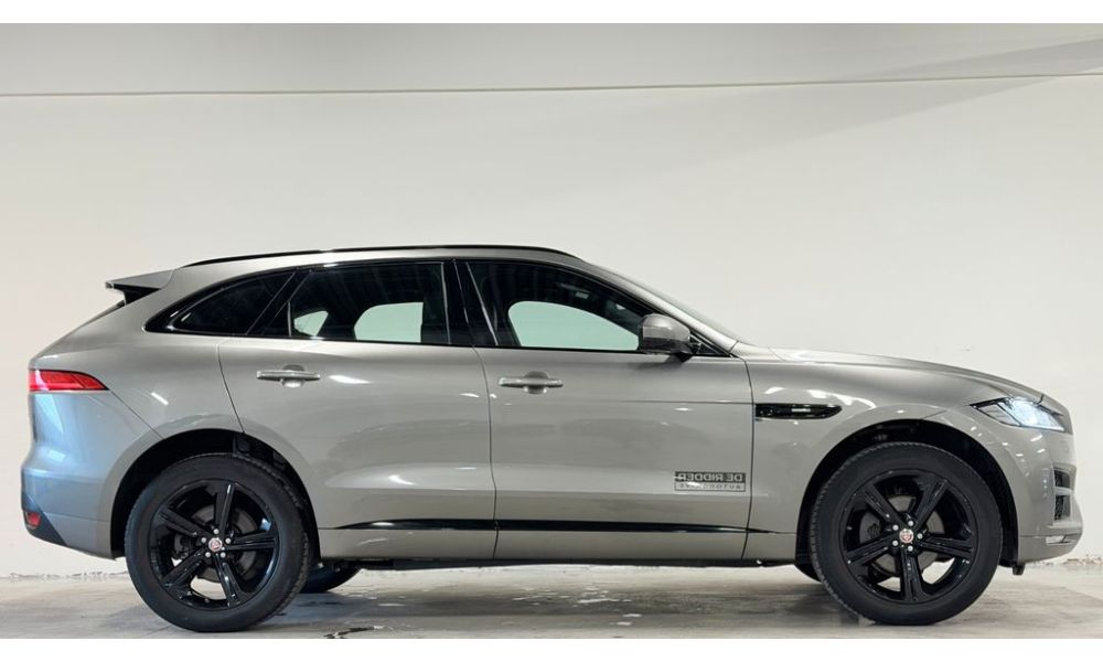 57228