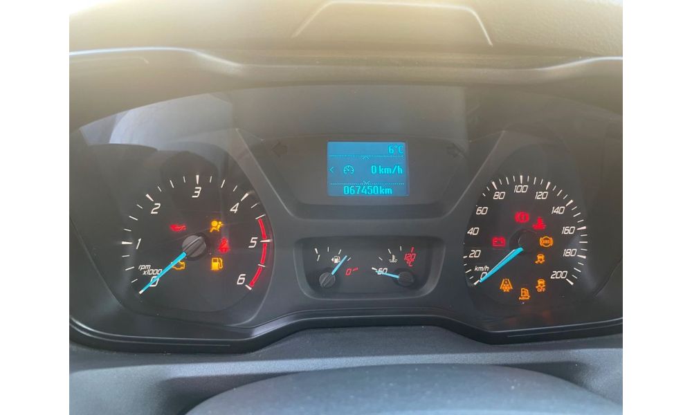 421108