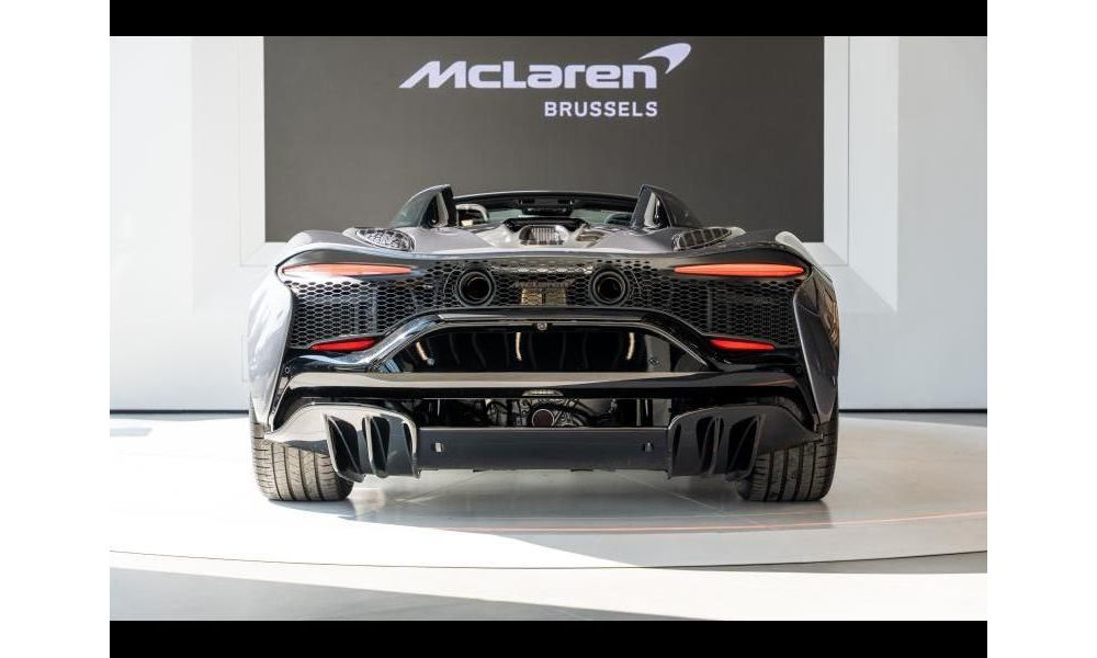 914376