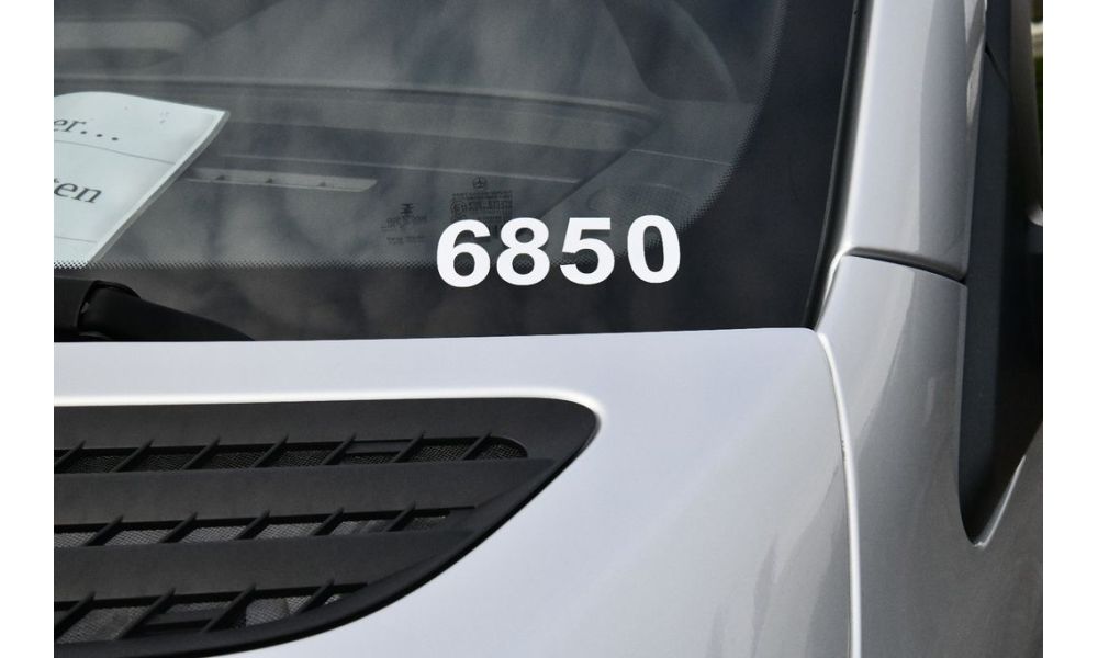 346979