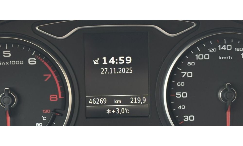 233144