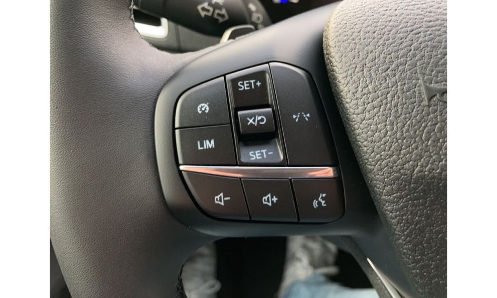 311431