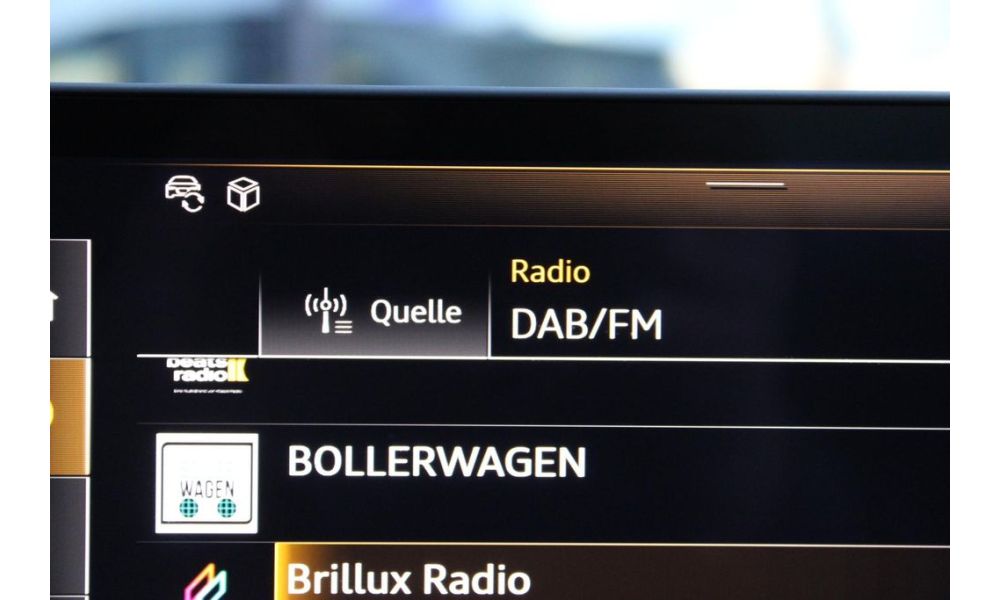 904892