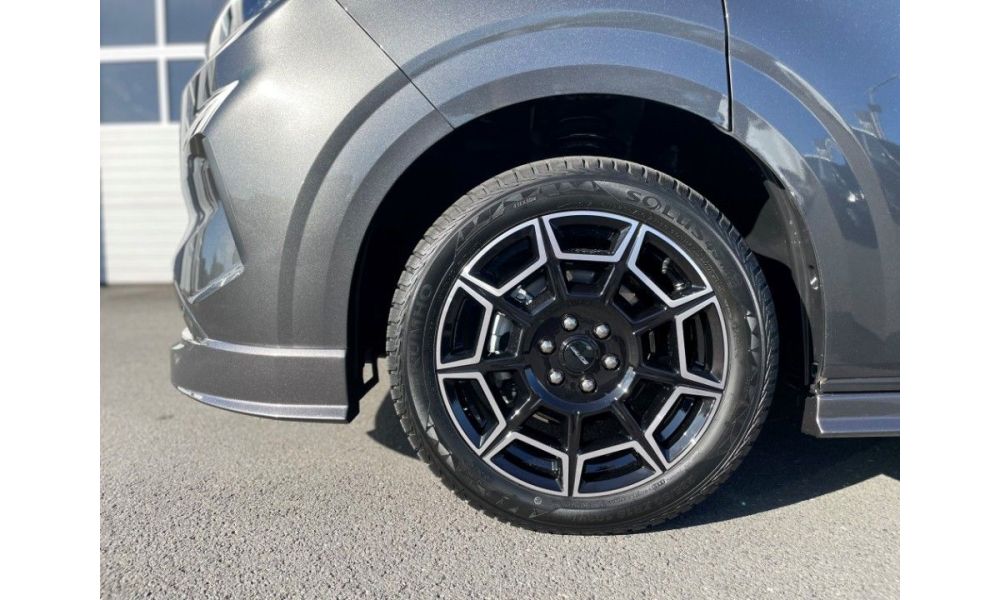 195334