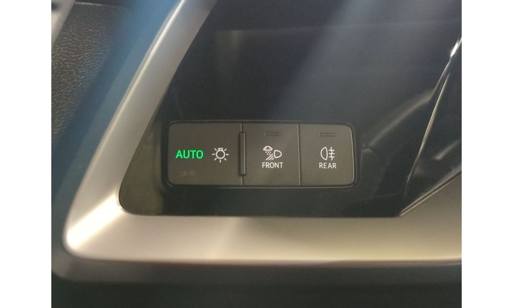 546049