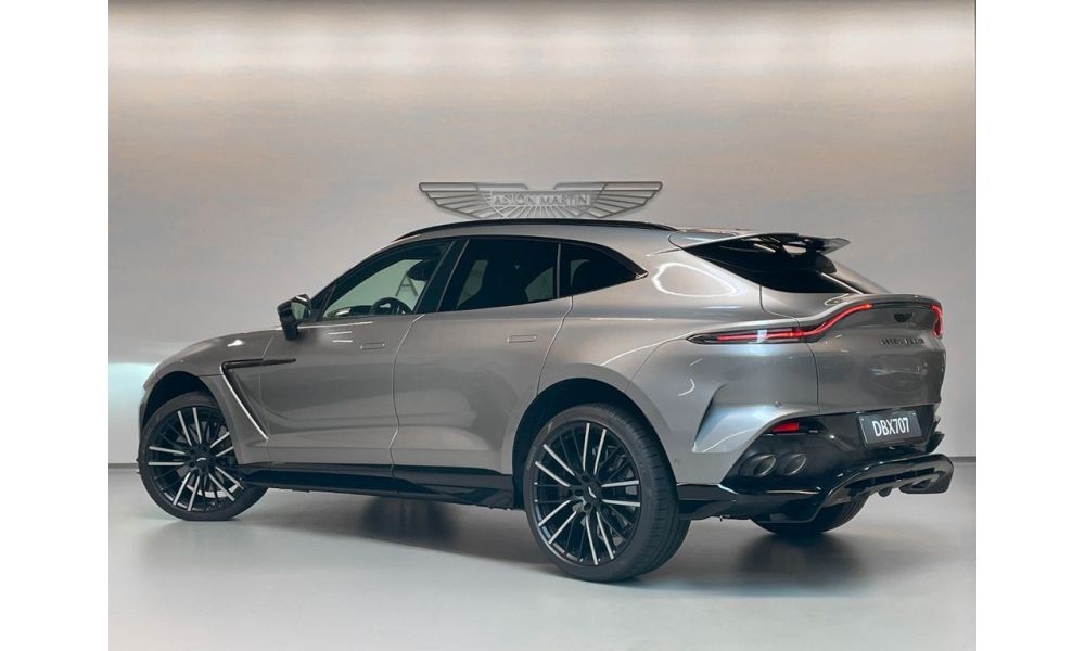 857657
