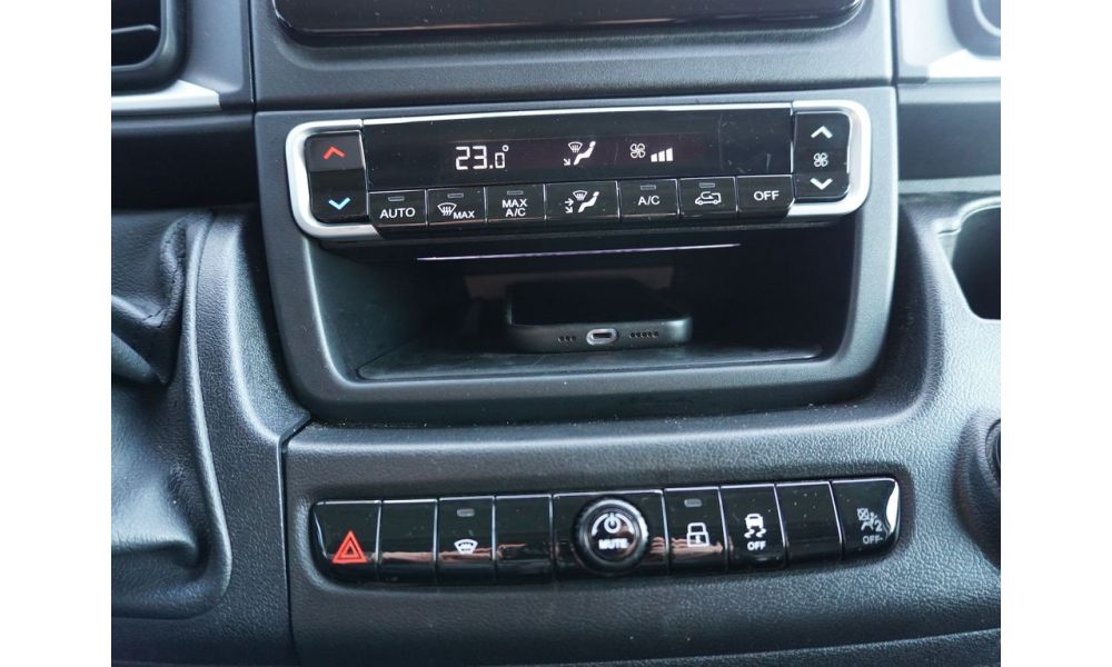 817220