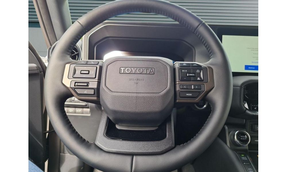 967990