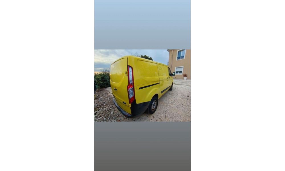999087