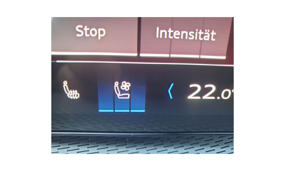 341128