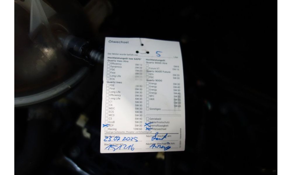 596601