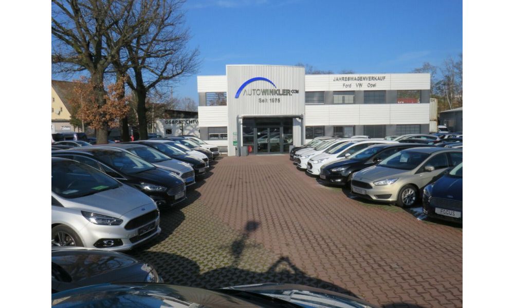 700050