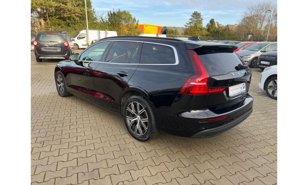 979041