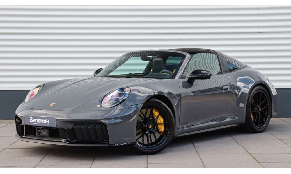 699110