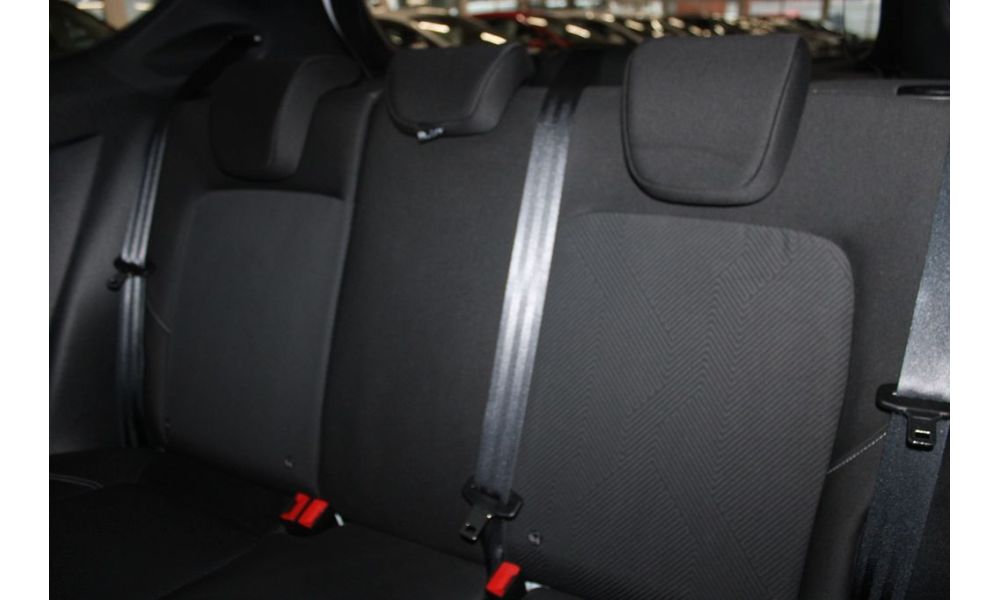 618781