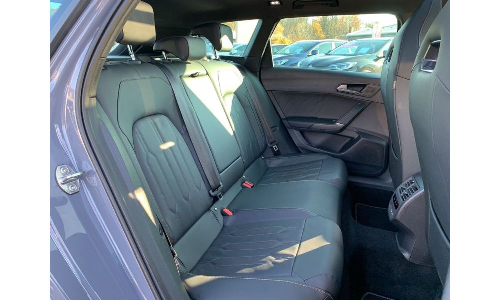 440909