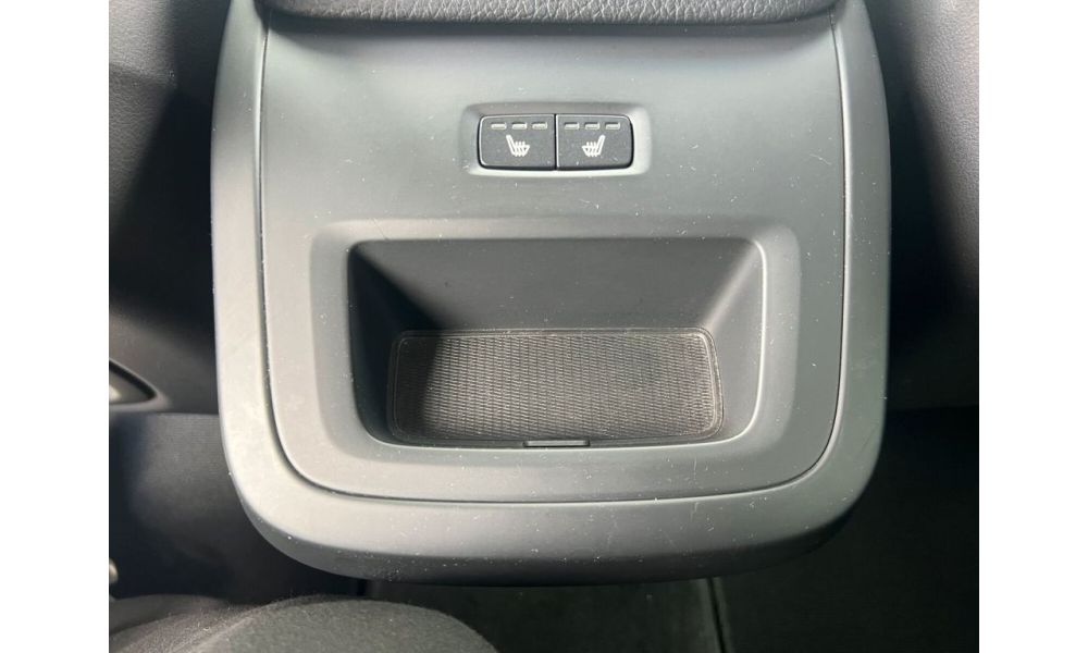 645762