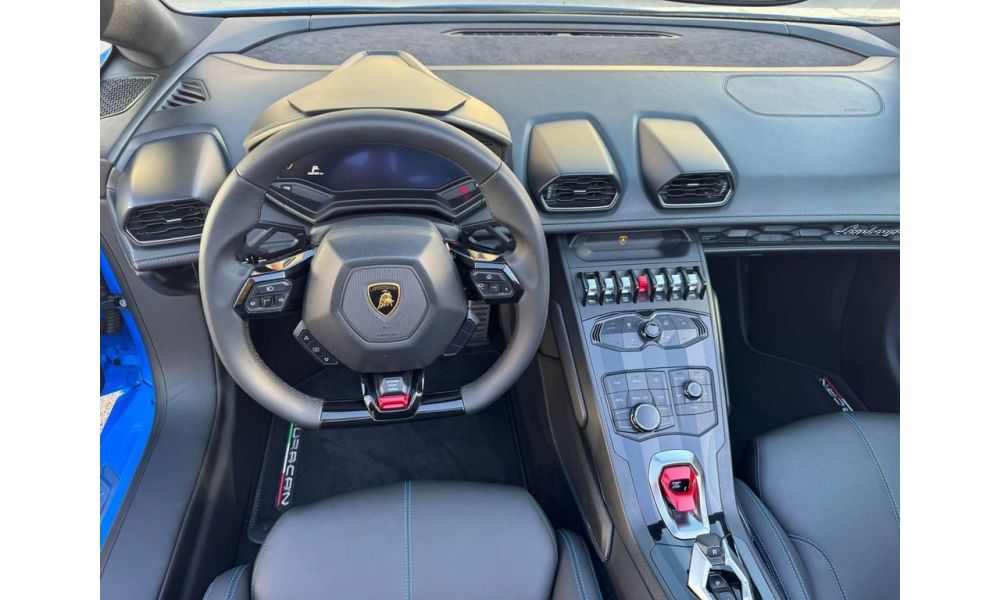 389224