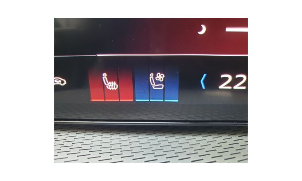 285228