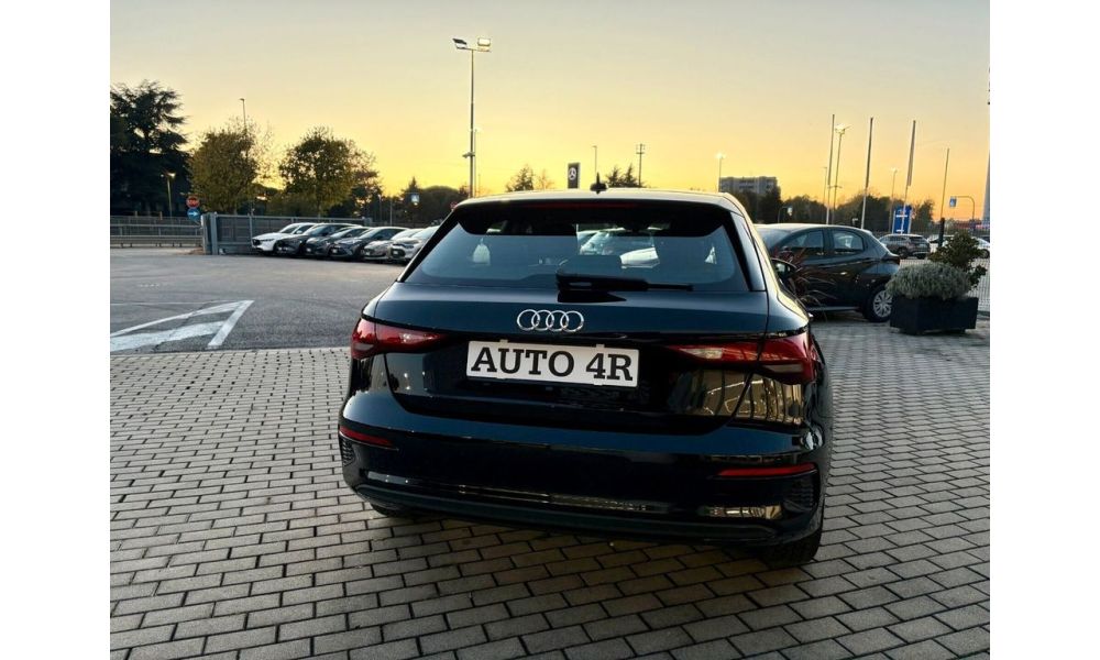 408001