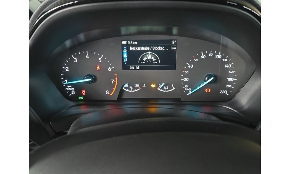 712913