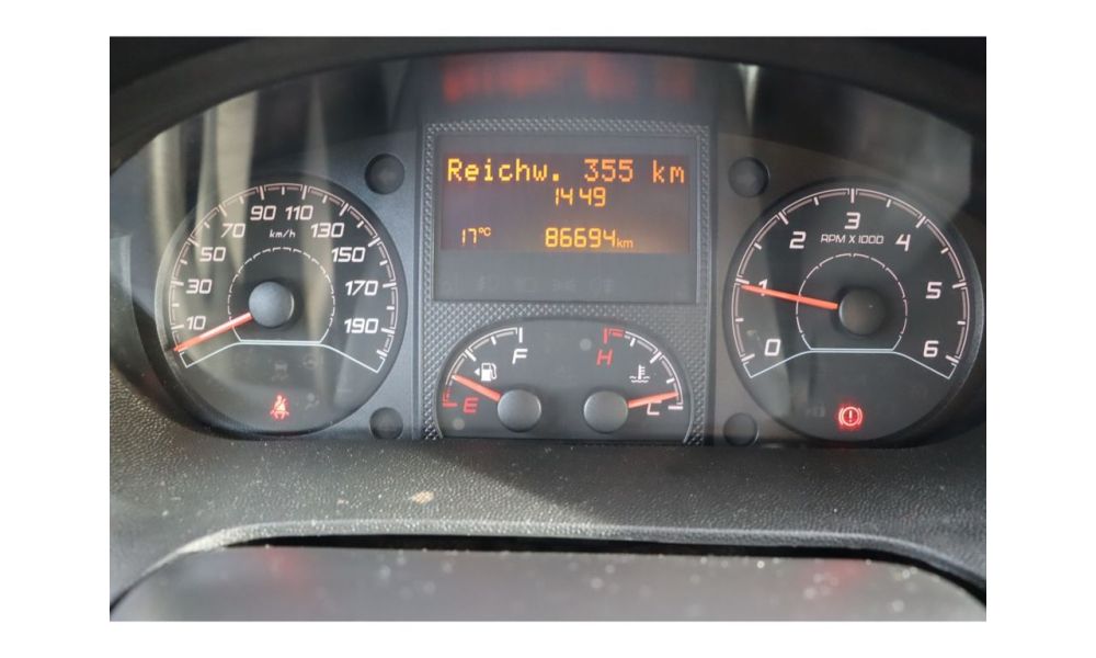 776829