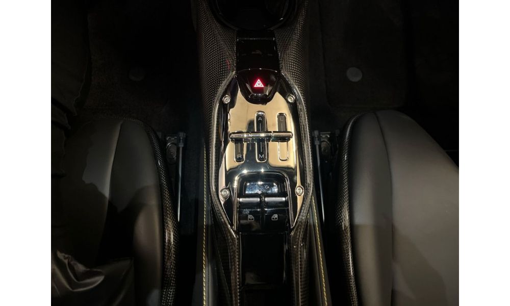 544280
