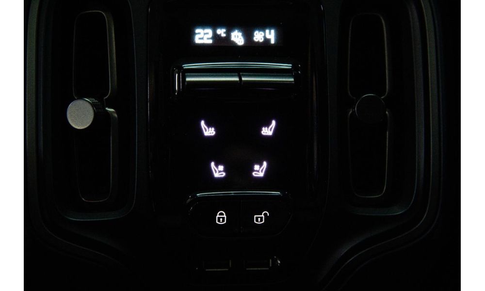 75975