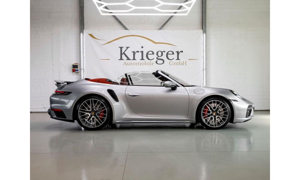 991906