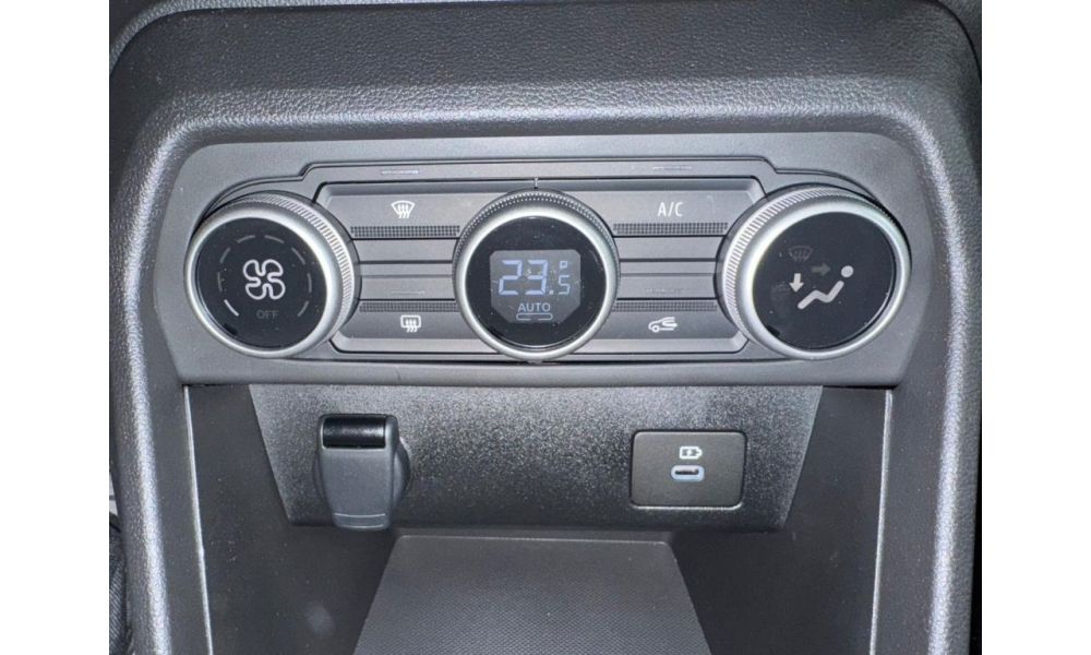 855767
