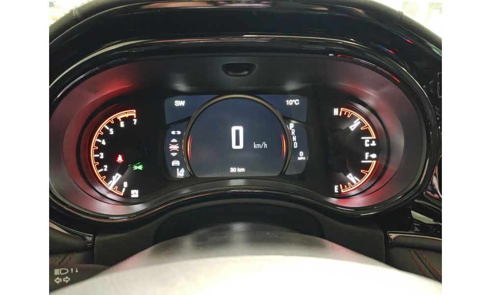573464