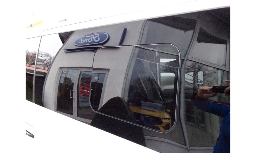 936061