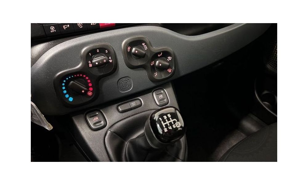 326078